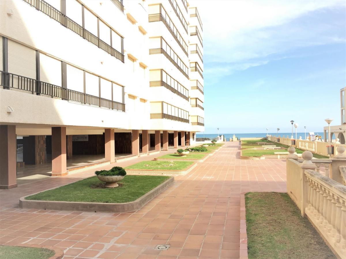 Cozy Apartment In A Beachfront Complex Mareny Blau Εξωτερικό φωτογραφία