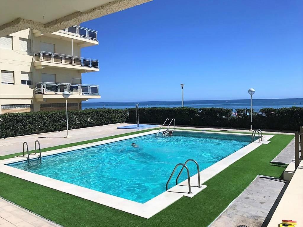 Cozy Apartment In A Beachfront Complex Mareny Blau Εξωτερικό φωτογραφία